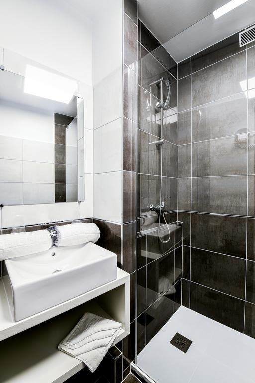 Hotel Le Rupella La Rochelle  Ngoại thất bức ảnh